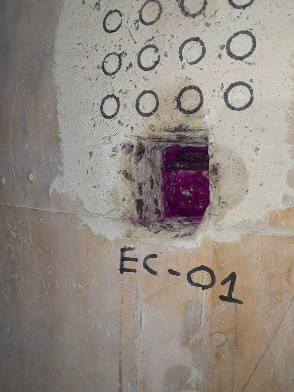 Execução do ensaio de carbonatação, pela empresa Dynamis Techne, na estrutura e fundação de uma estrutura em concreto armado e protendido